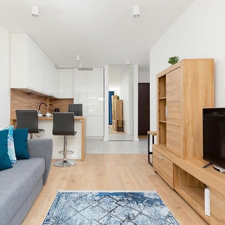 Apartments City Center Ochota By Noclegi Renters Warsaw Ngoại thất bức ảnh