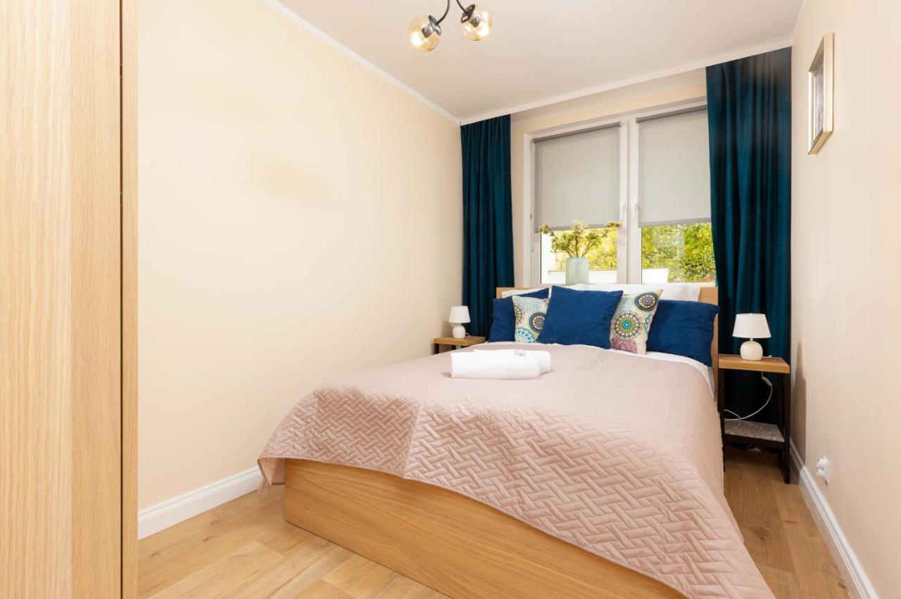Apartments City Center Ochota By Noclegi Renters Warsaw Ngoại thất bức ảnh