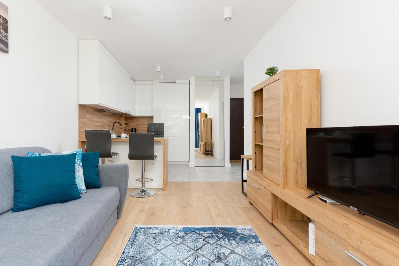 Apartments City Center Ochota By Noclegi Renters Warsaw Ngoại thất bức ảnh